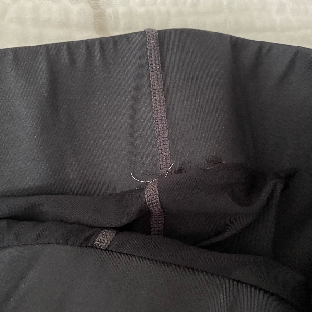 Colorful Fabletics shorts size medium and used quite a bit but in great shape - Picture 5 of 5